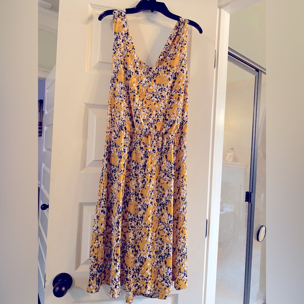 Summer summer time! One piece size 18 cutest dress!Vacation. Work. Night out
